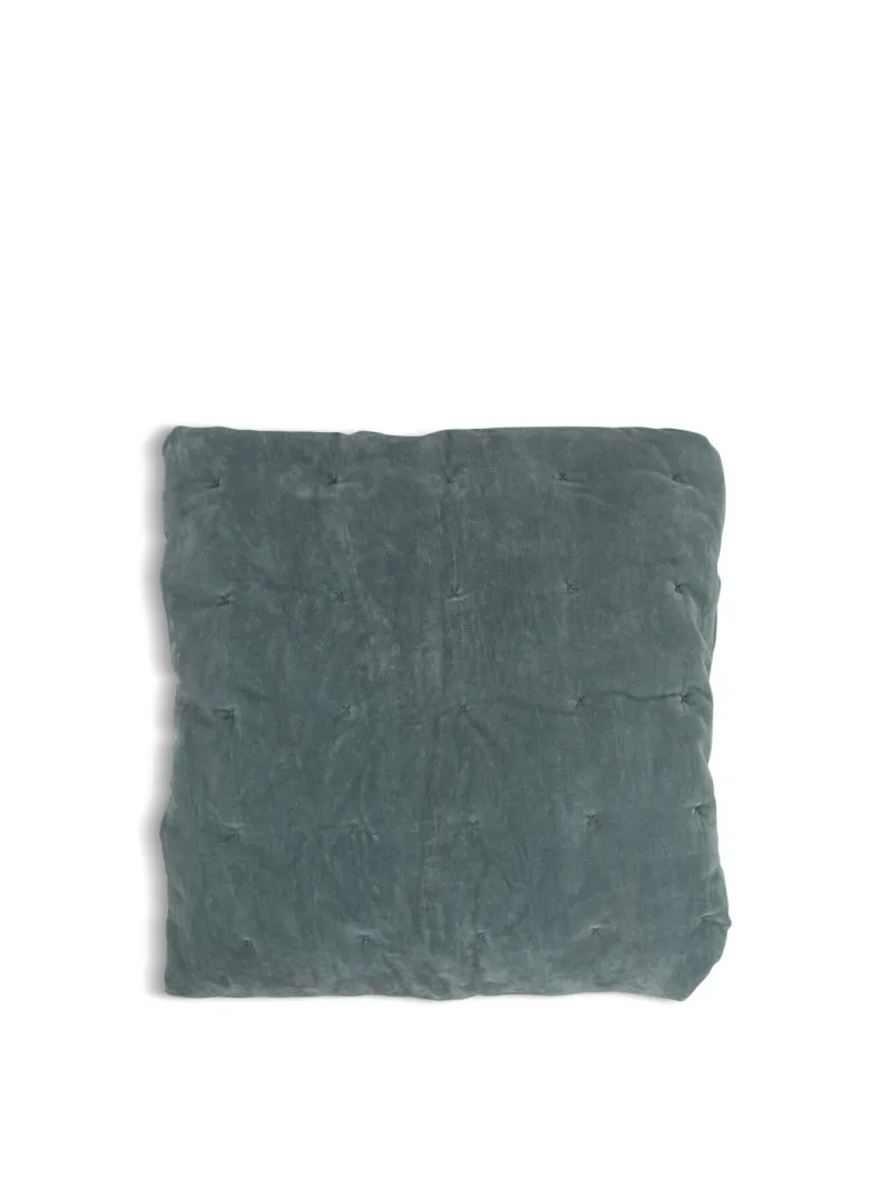 70-50two-tone-quilt-blue-natur_686244144dc38